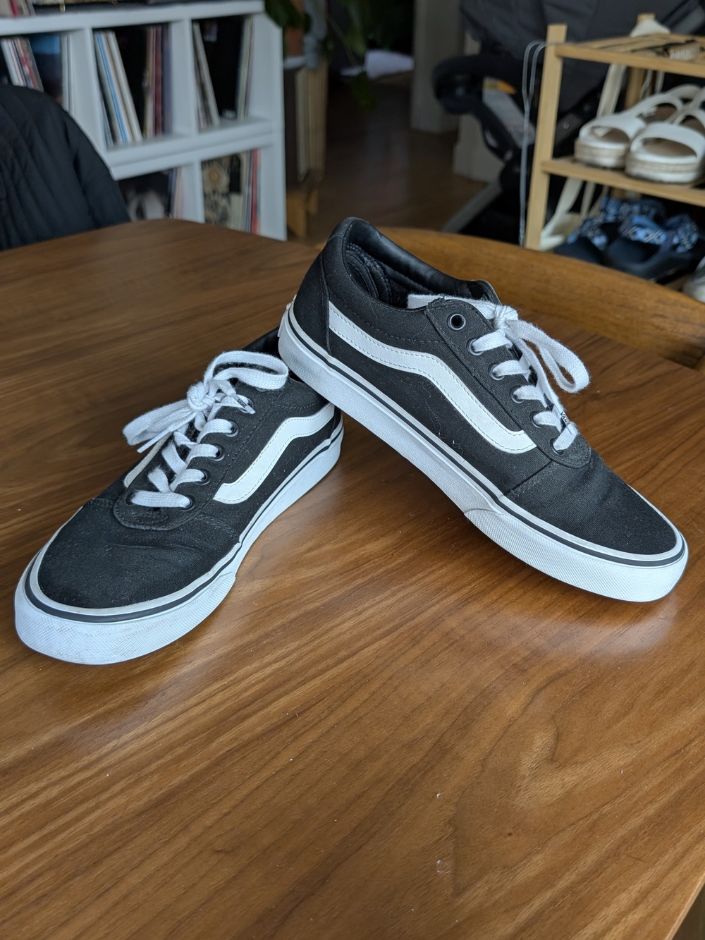 Vans Women's Black & White Old Skool Canvas Sneaker